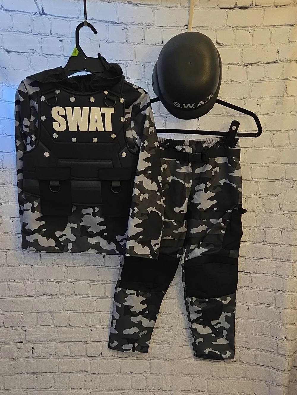 Kids SWAT Halloween Camo Costume Set with Helmet Kids 8-10